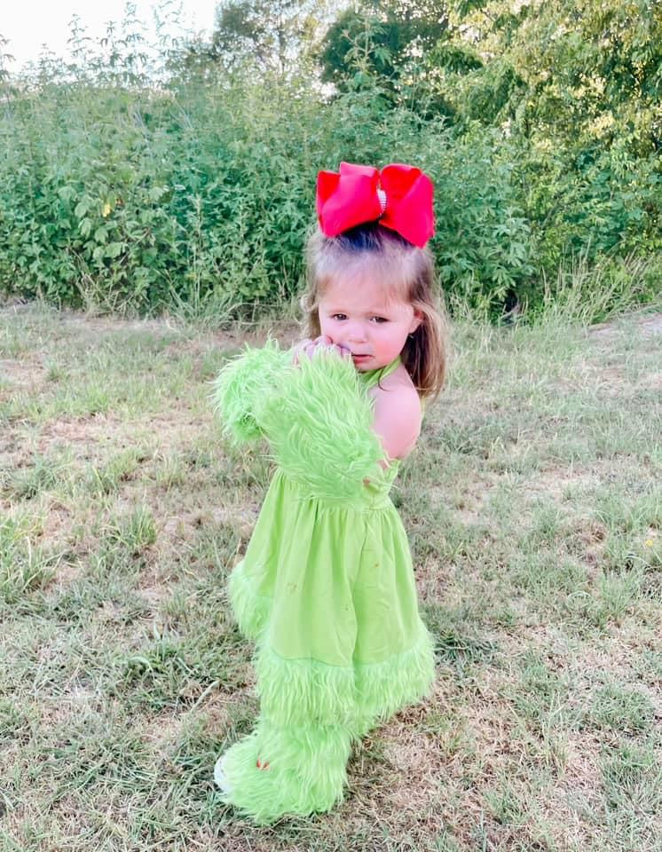 THE GREEN DRESS 🌲