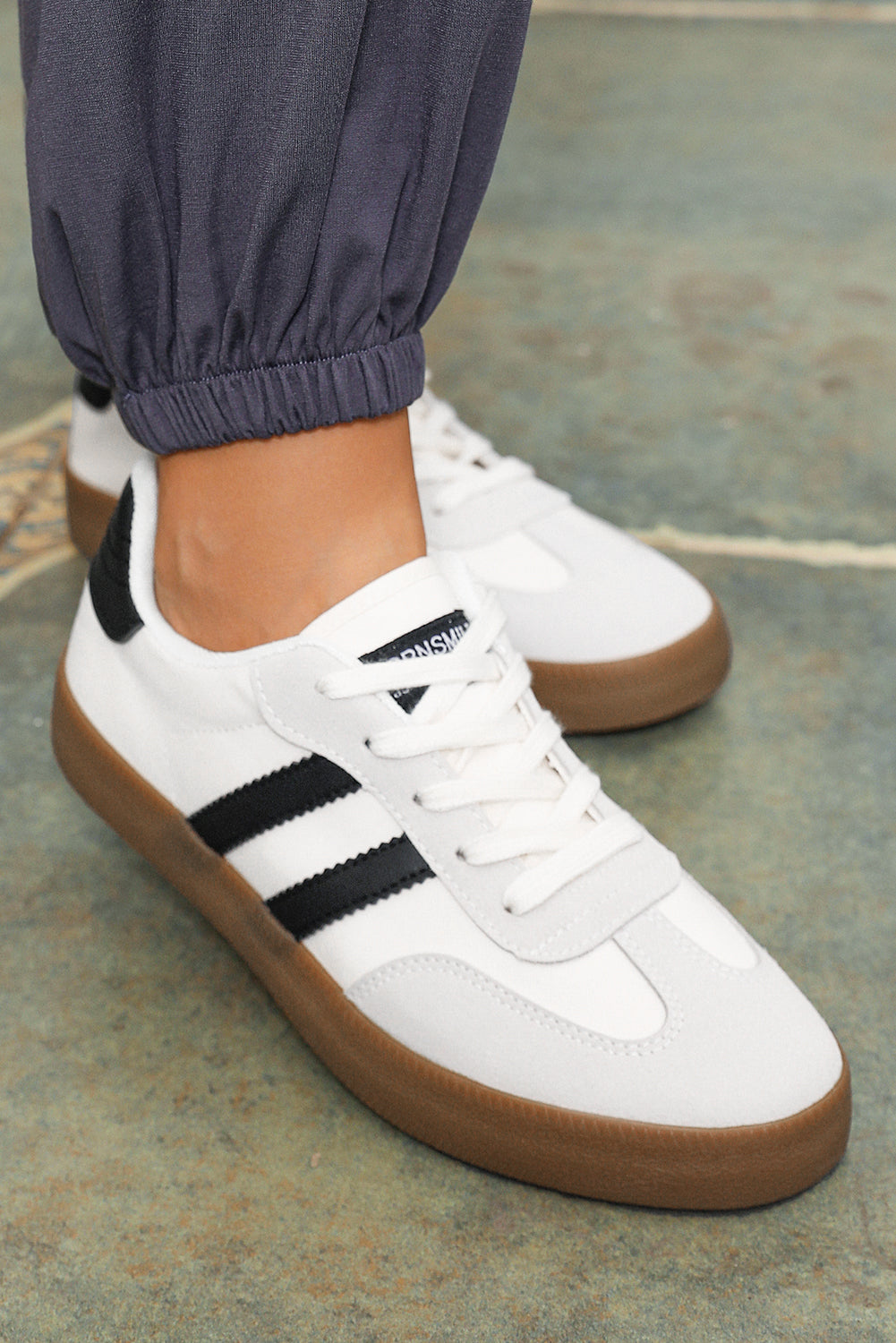 White Striped Lace-up Flat Sneakers